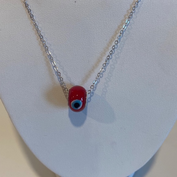 Women’s Red Evil Eye bead necklace - Picture 2 of 6